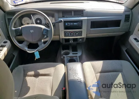 2008 Dodge Dakota Quad Slt z USA, uszkodzony, nr VIN 1D7HE48N98S539489